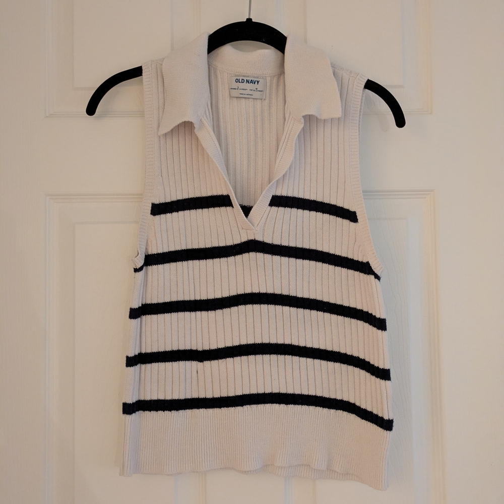 Old Navy White and Black Striped Sleeveless Sweater